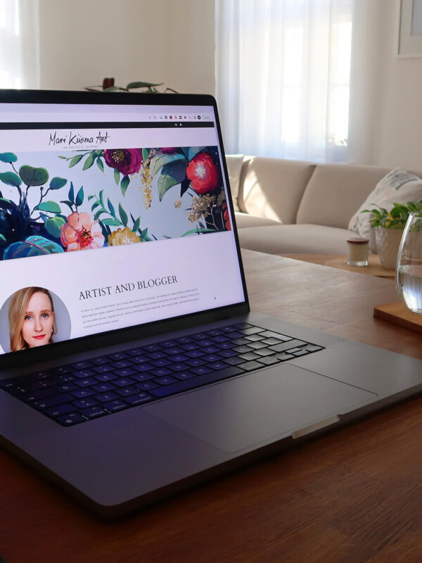 Laptop with open art blog tab